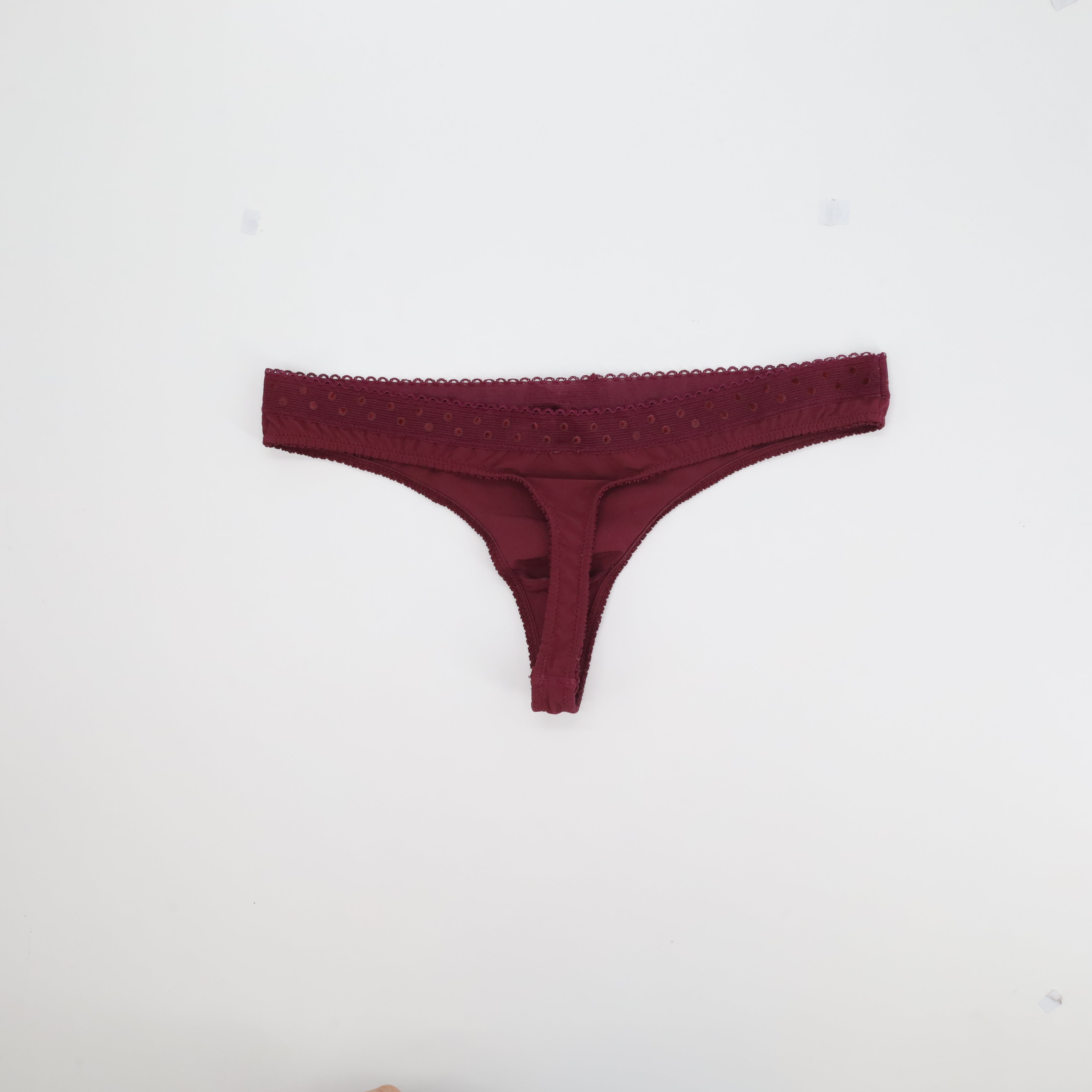String ETAM Rouge