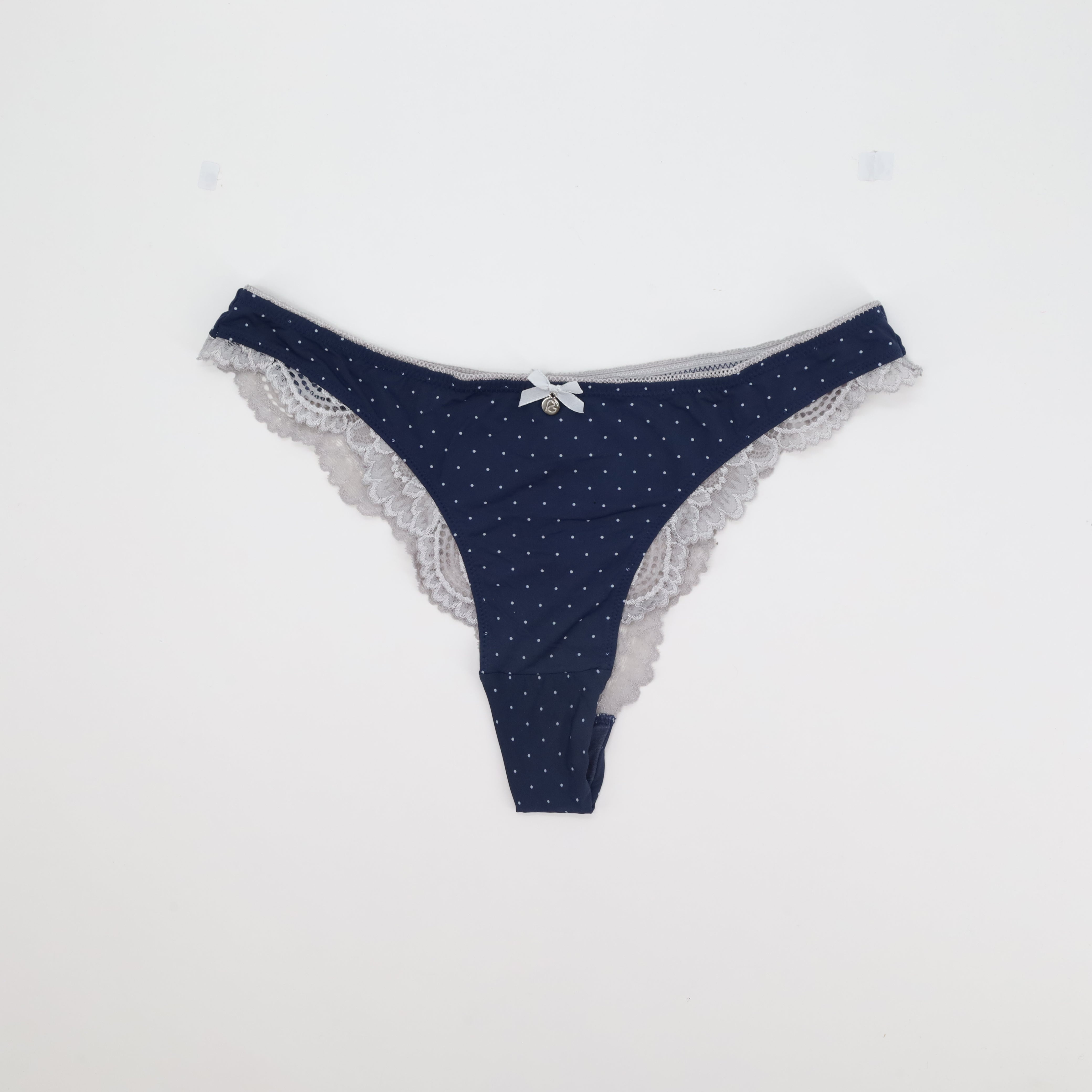 String RougeGorge Bleu