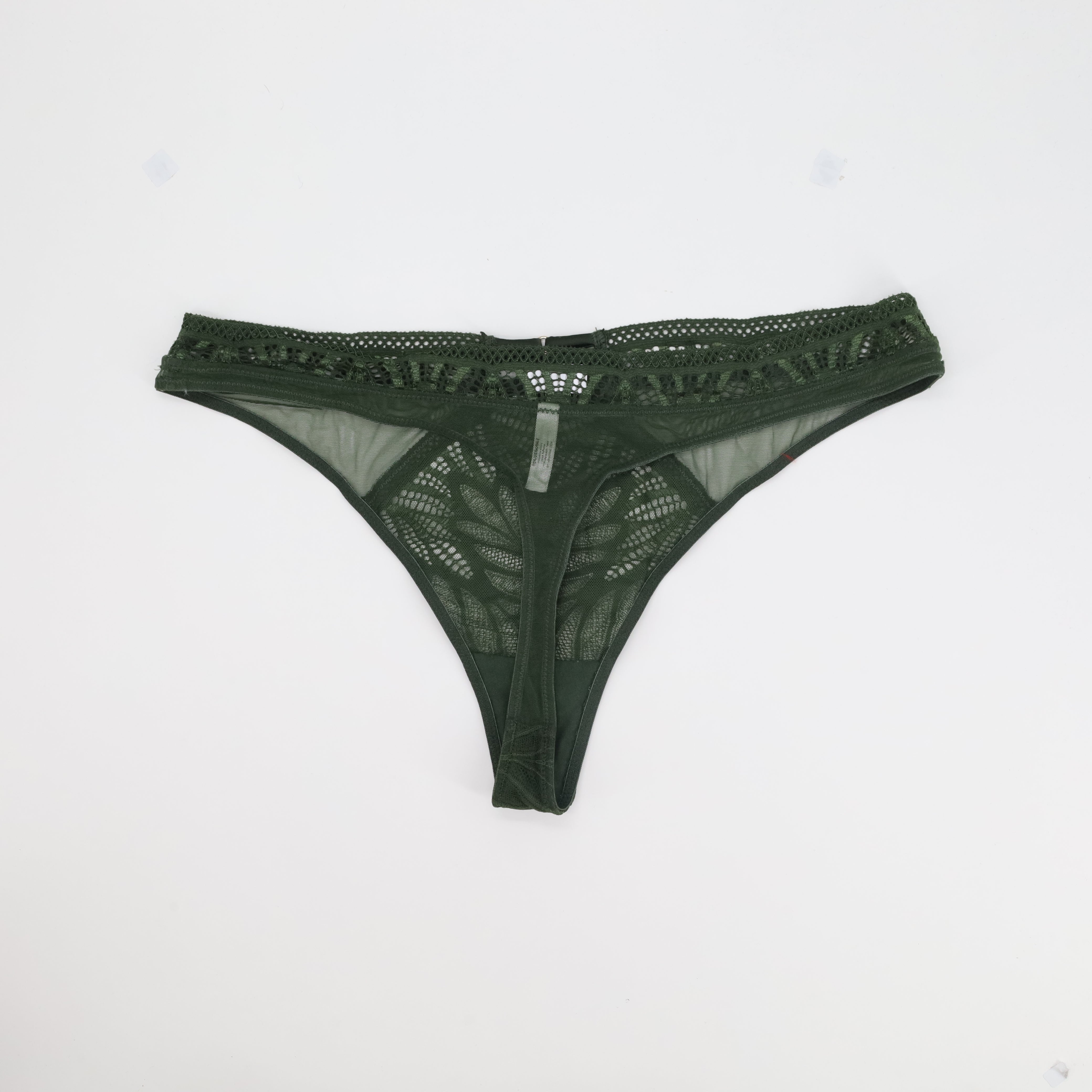 String RougeGorge Vert