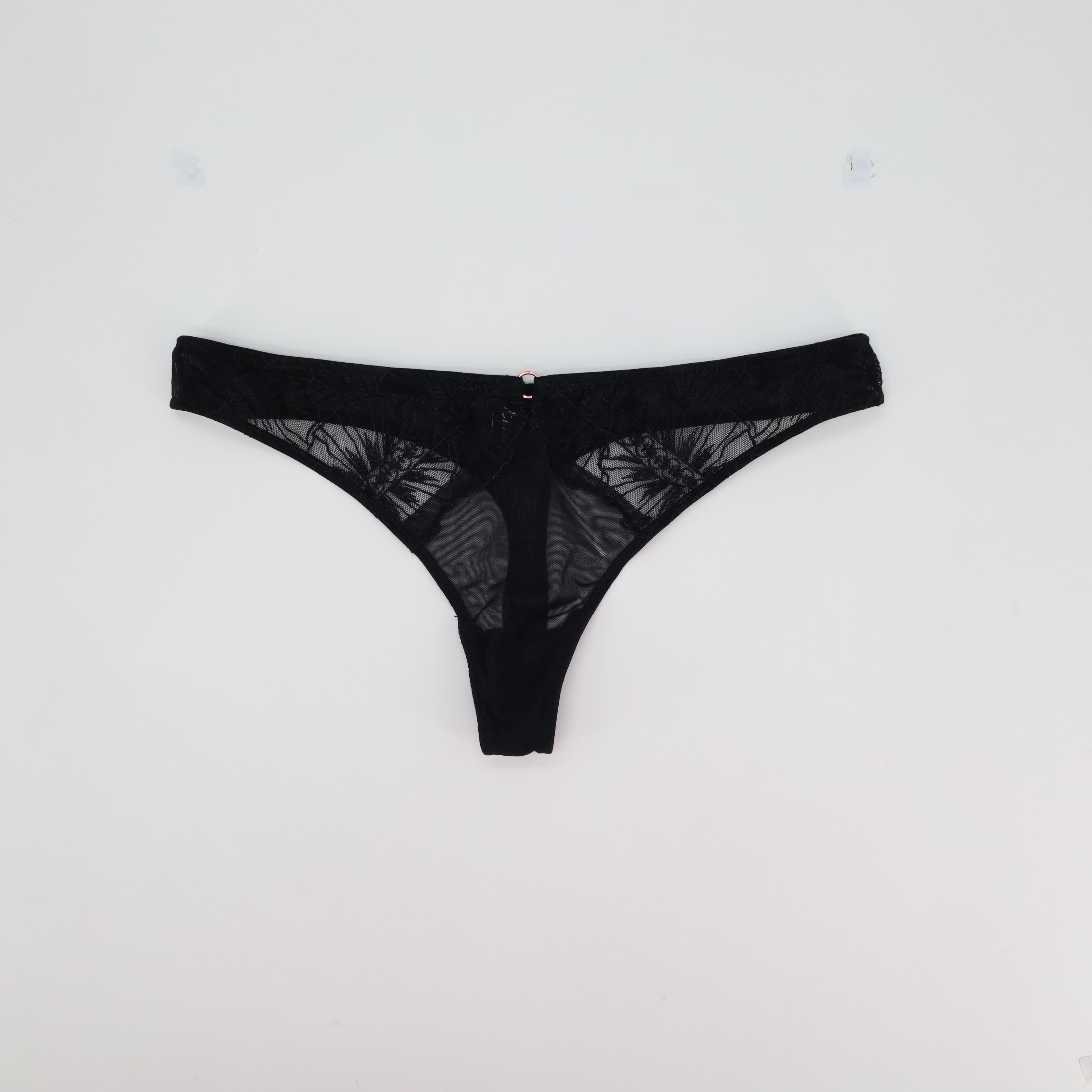 String ETAM Noir
