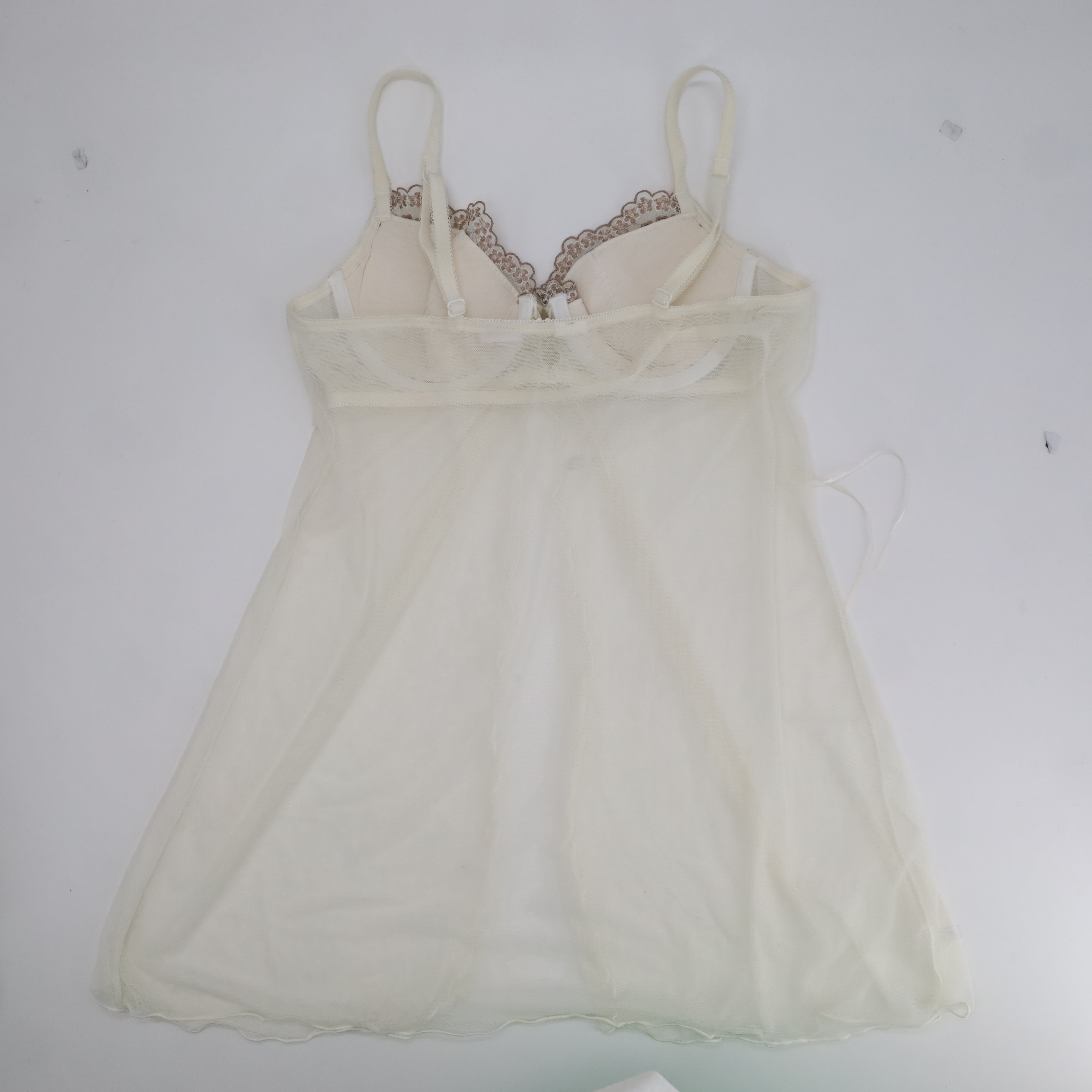 Nuisette Blanc