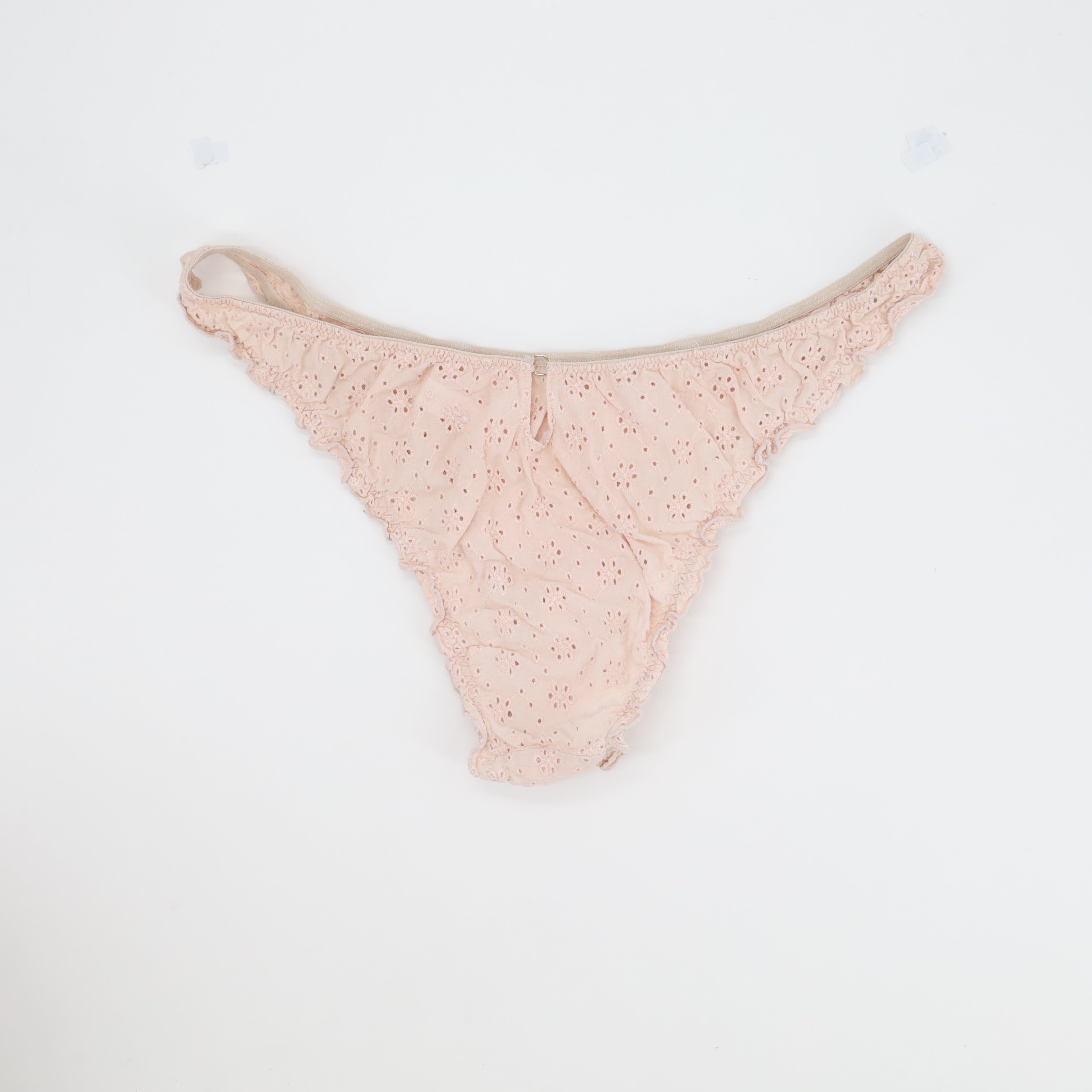String ETAM Rose