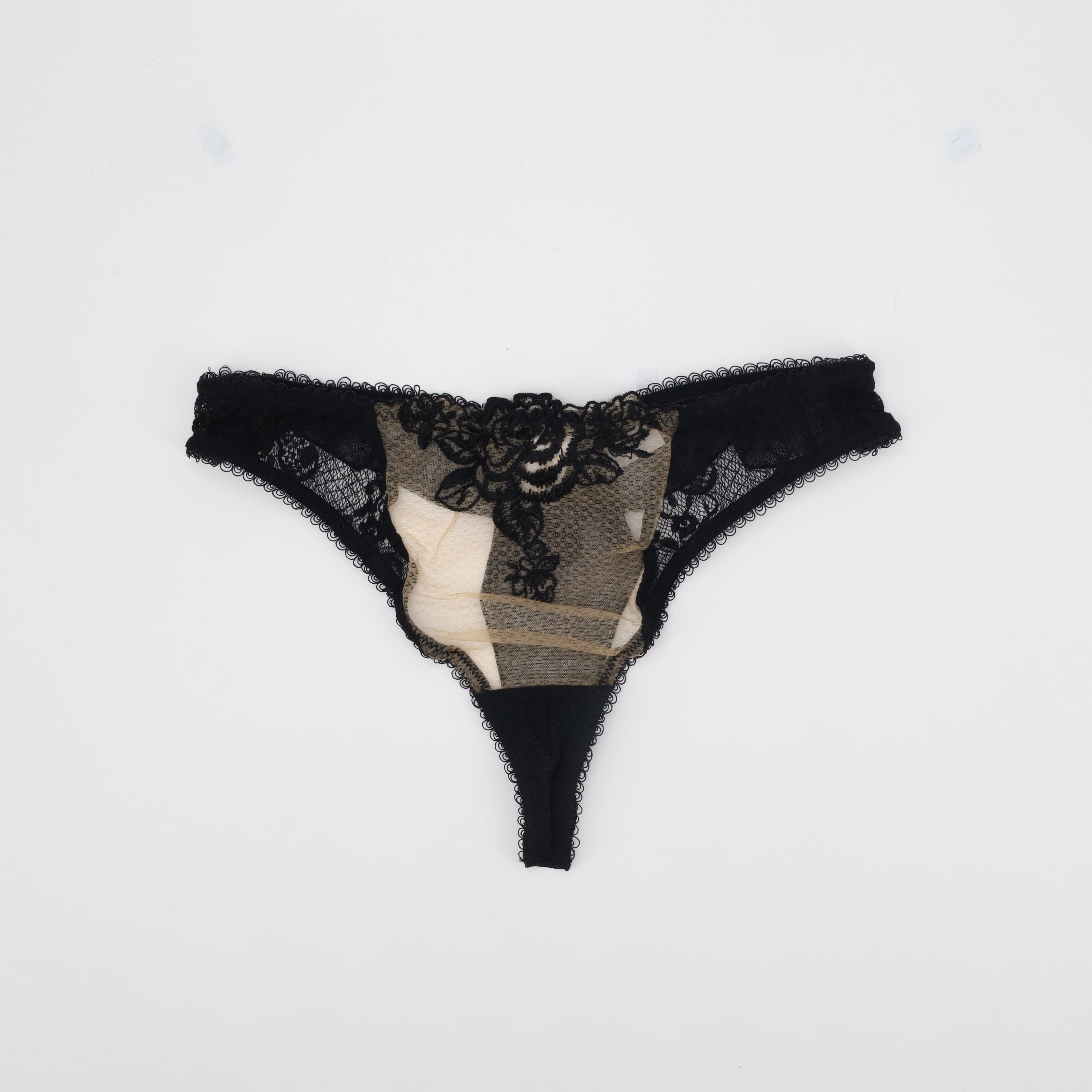 String ETAM Noir