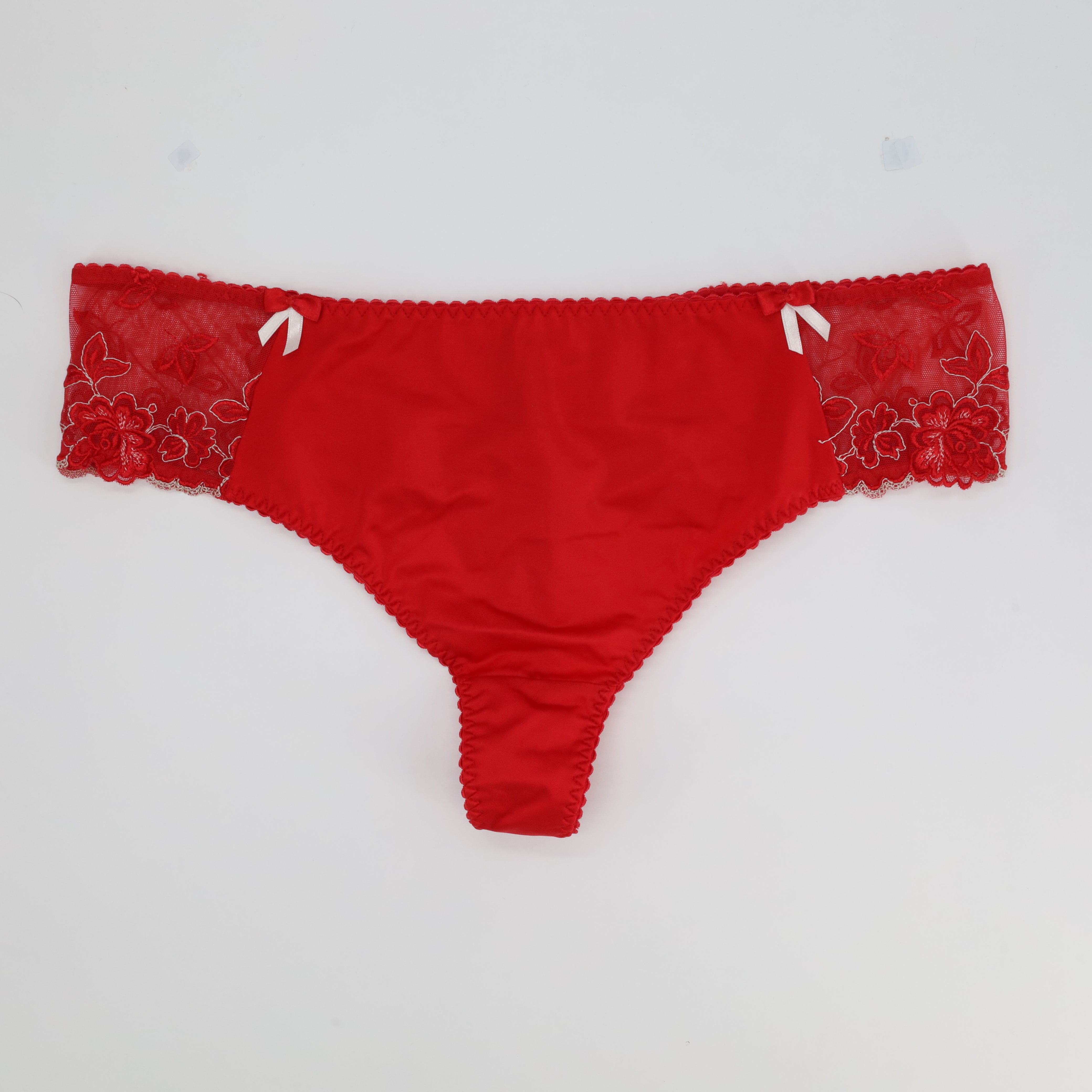String Allande Rouge