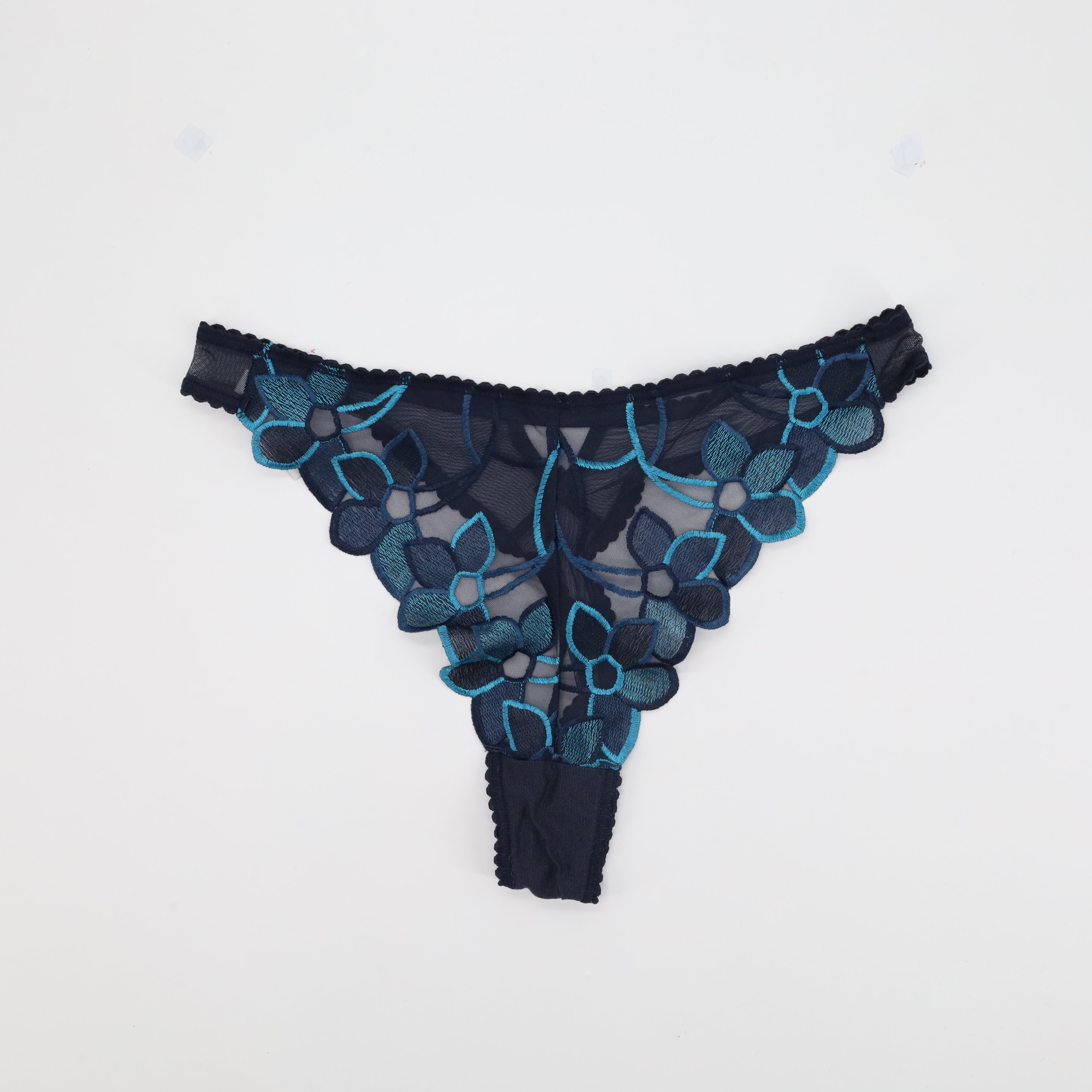 String Allumette Bleu