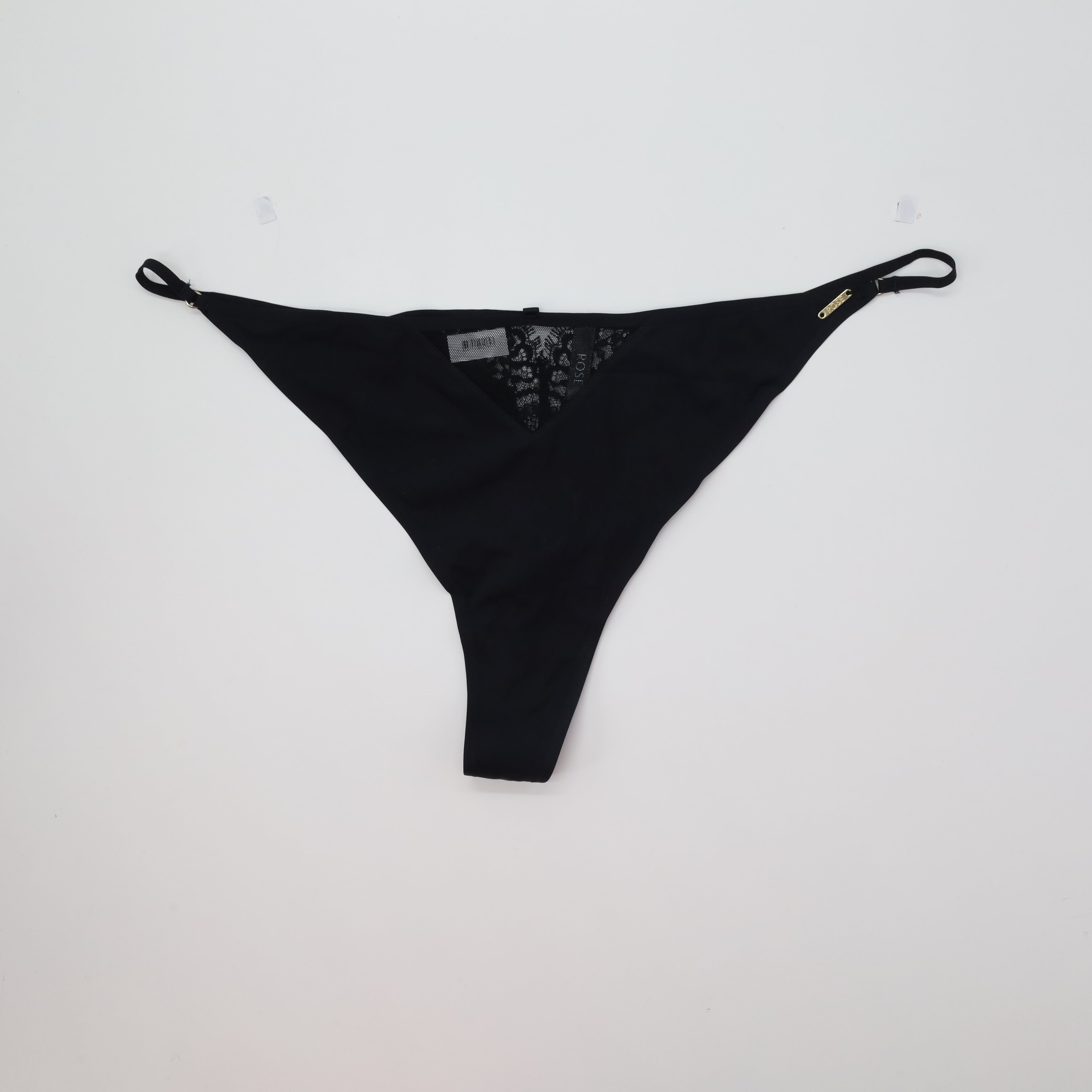 String Rose Noir