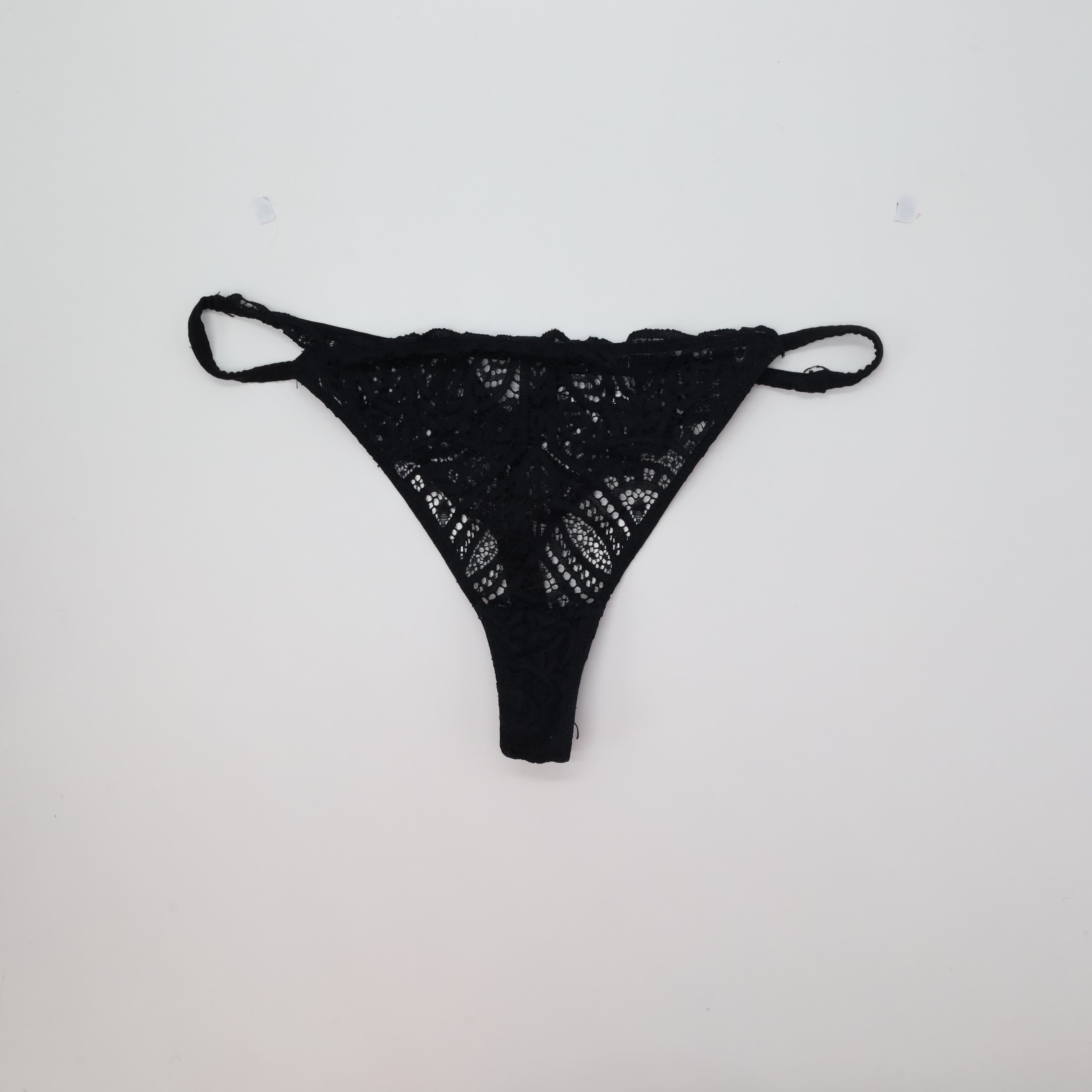 String ETAM Noir