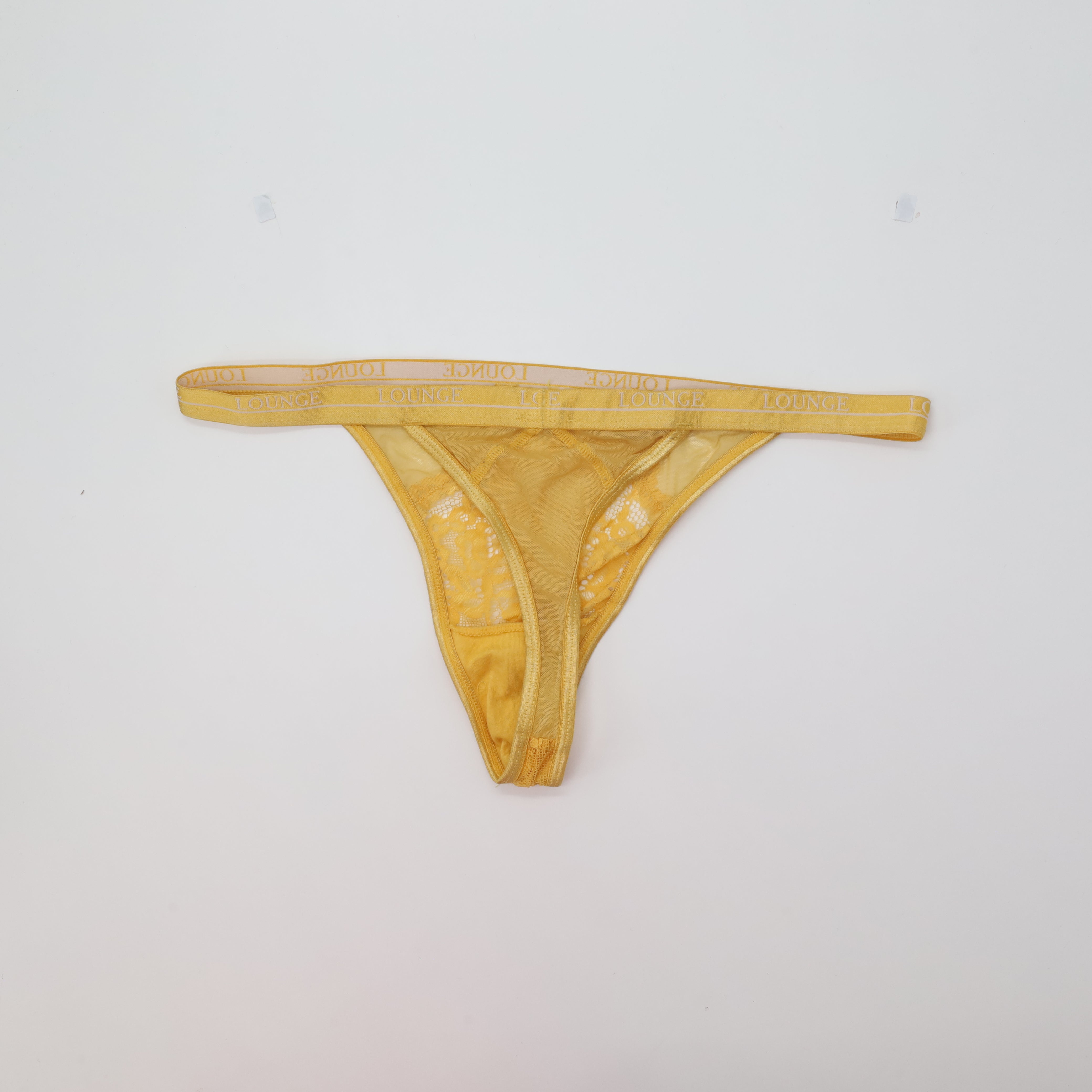 String Lounge Jaune