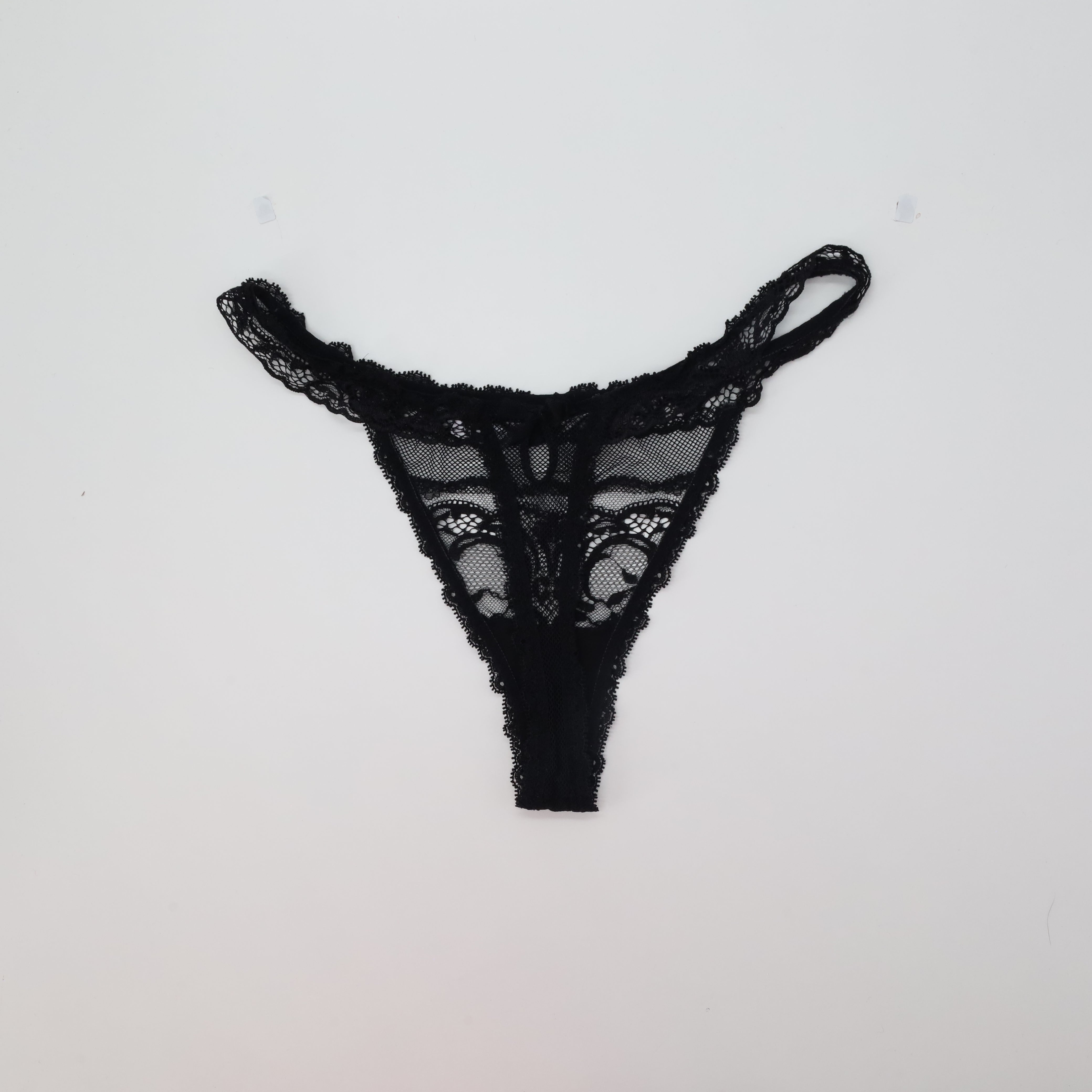 String Noir