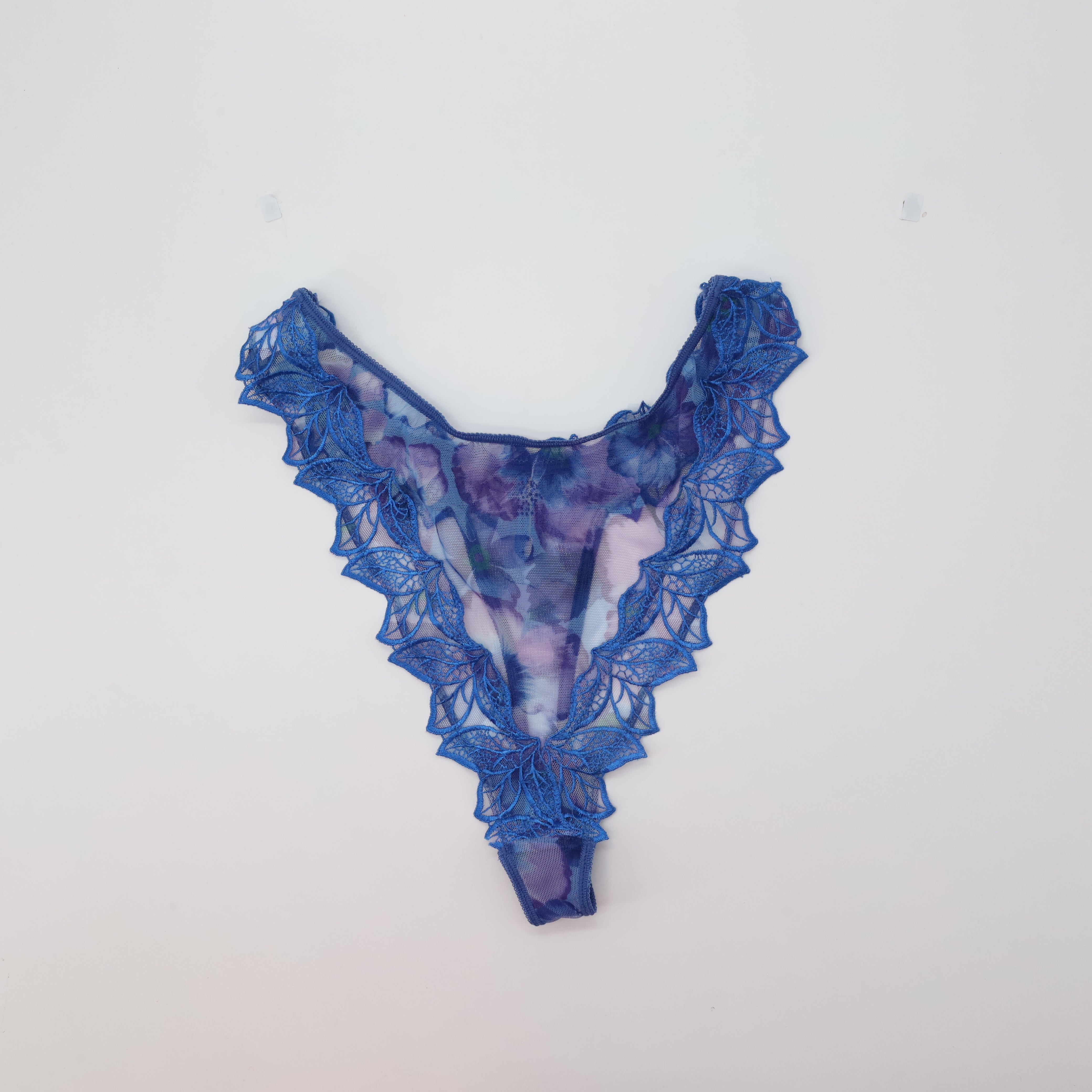 String Lise Charmel Bleu
