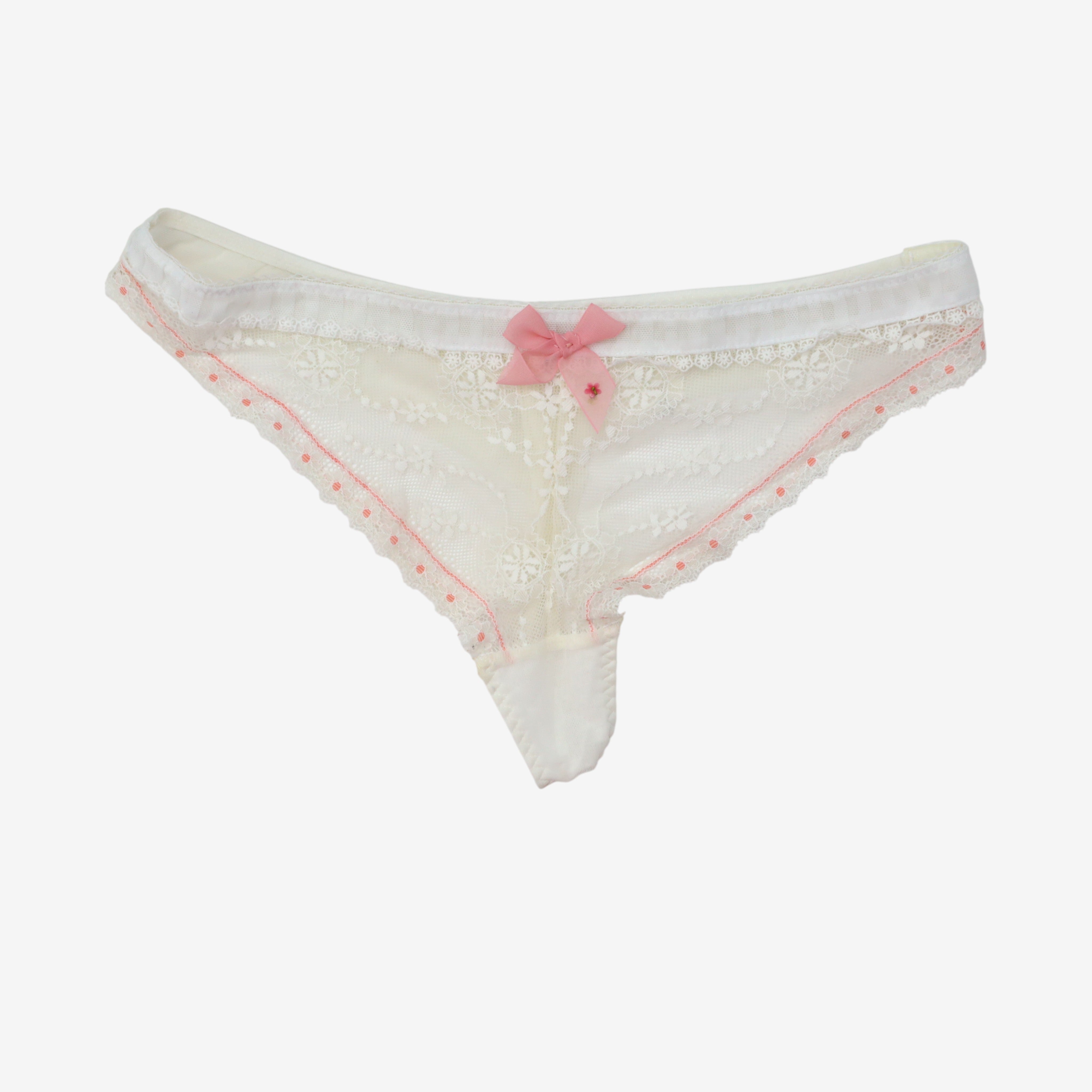 String Blanc