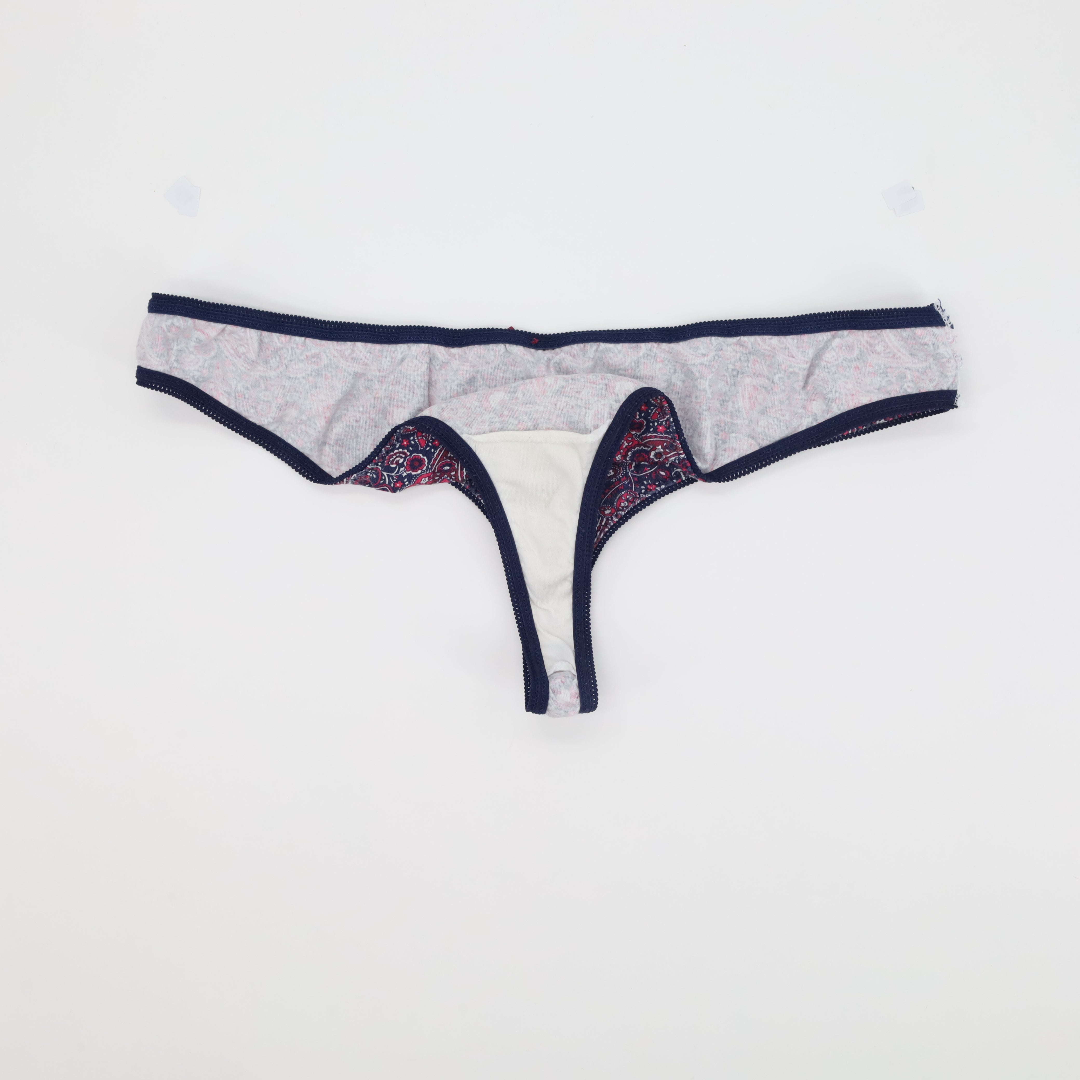 String ETAM Bleu