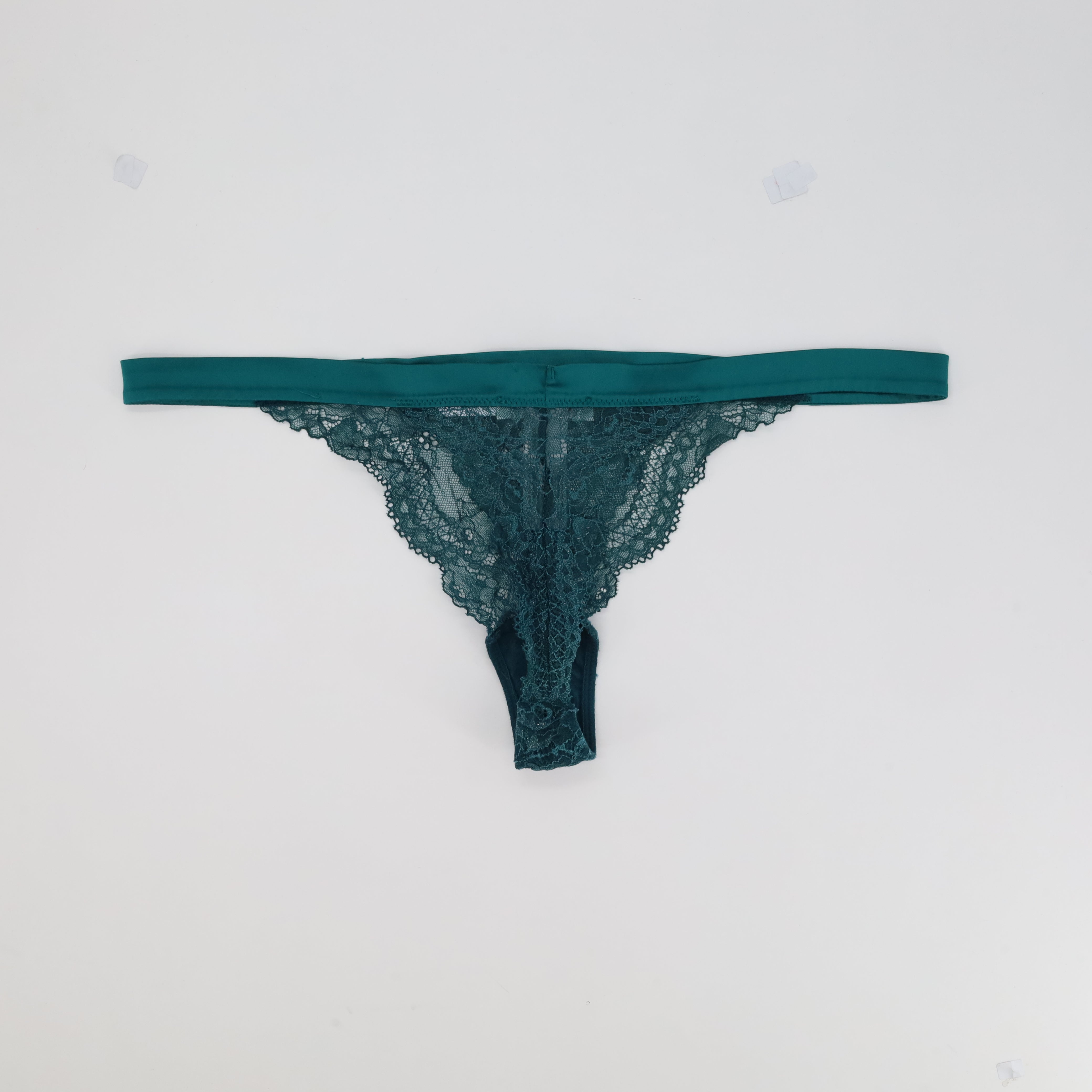 String Pleasure State Vert
