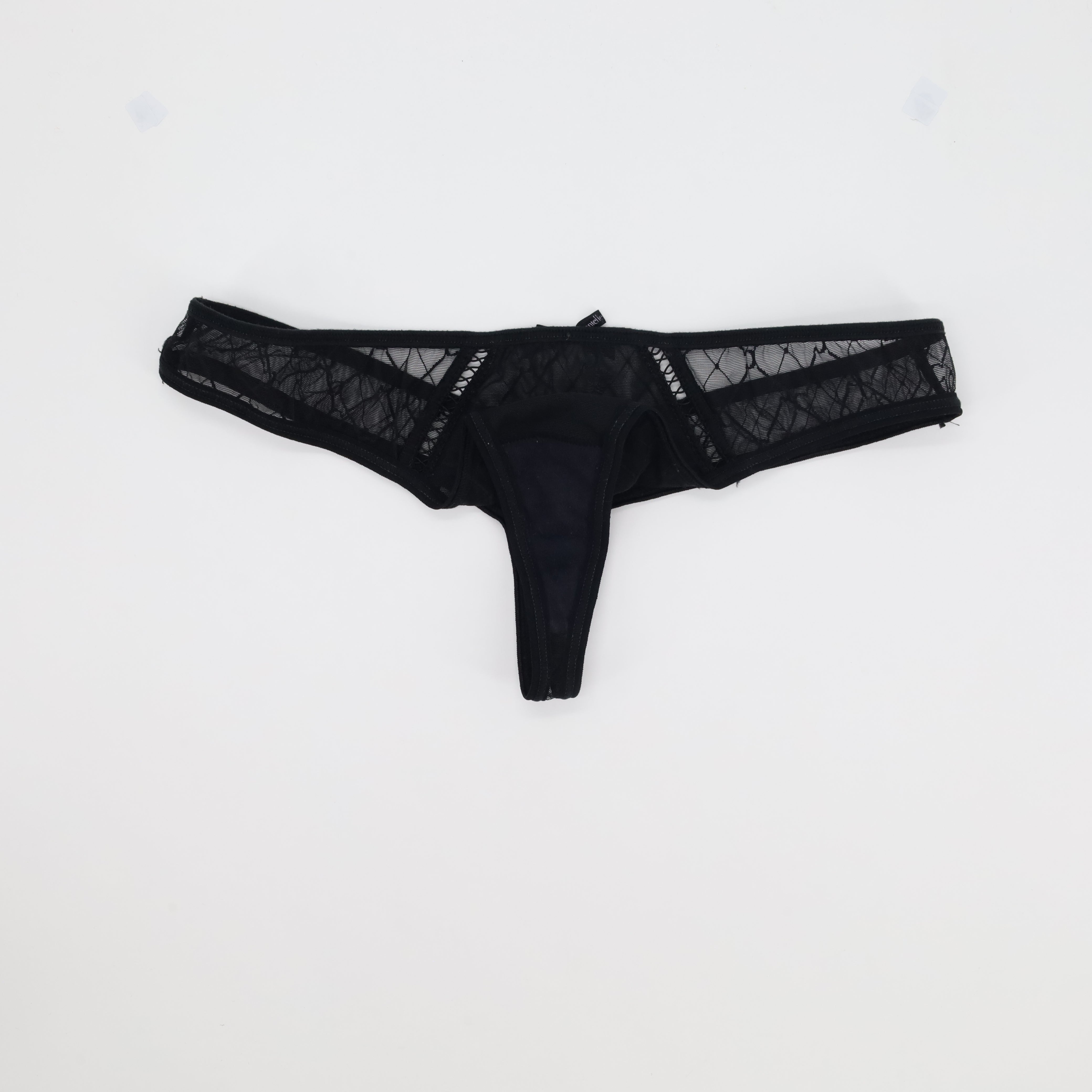 String Chantelle Noir