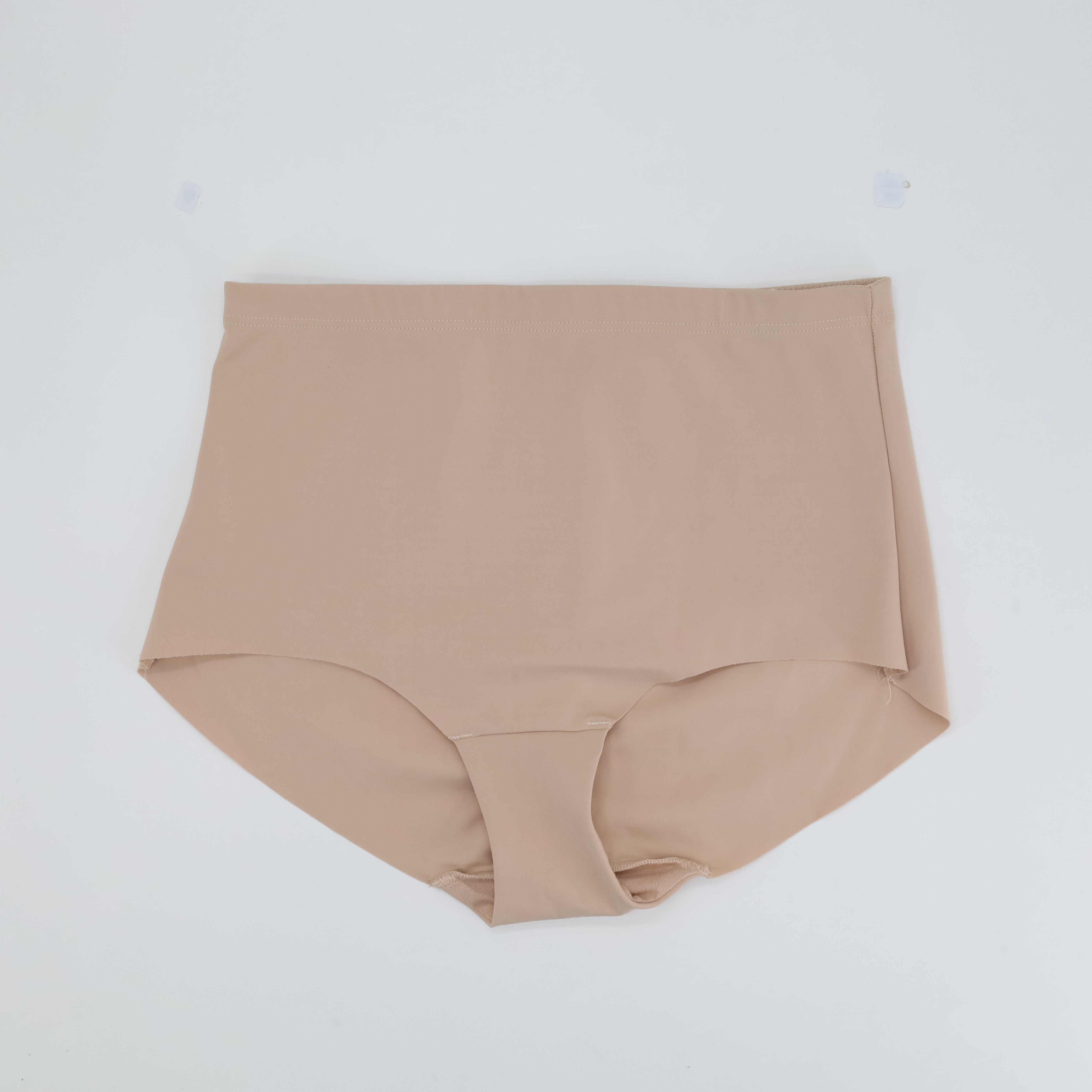 Culotte gainante DIM Beige