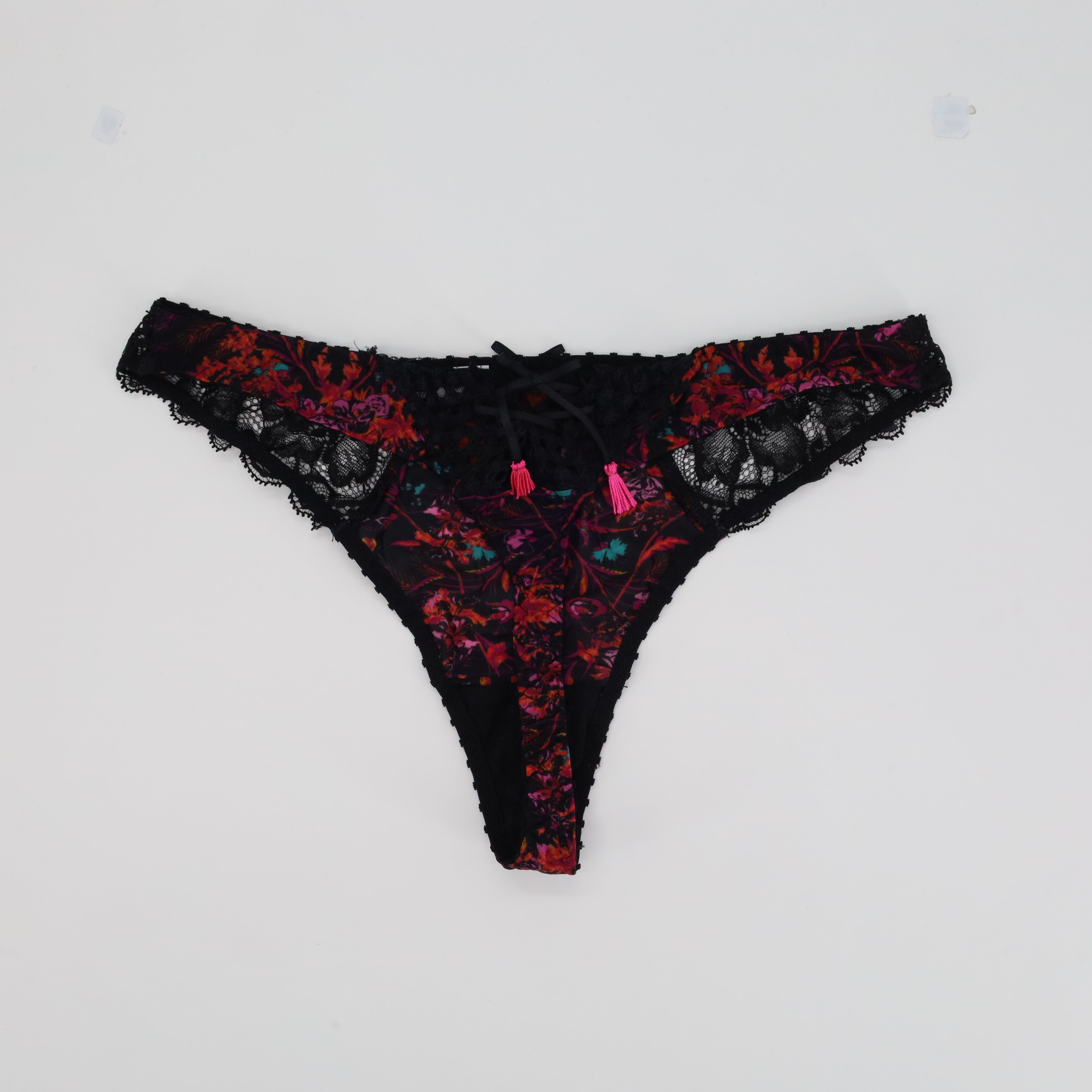 String Aubade Noir