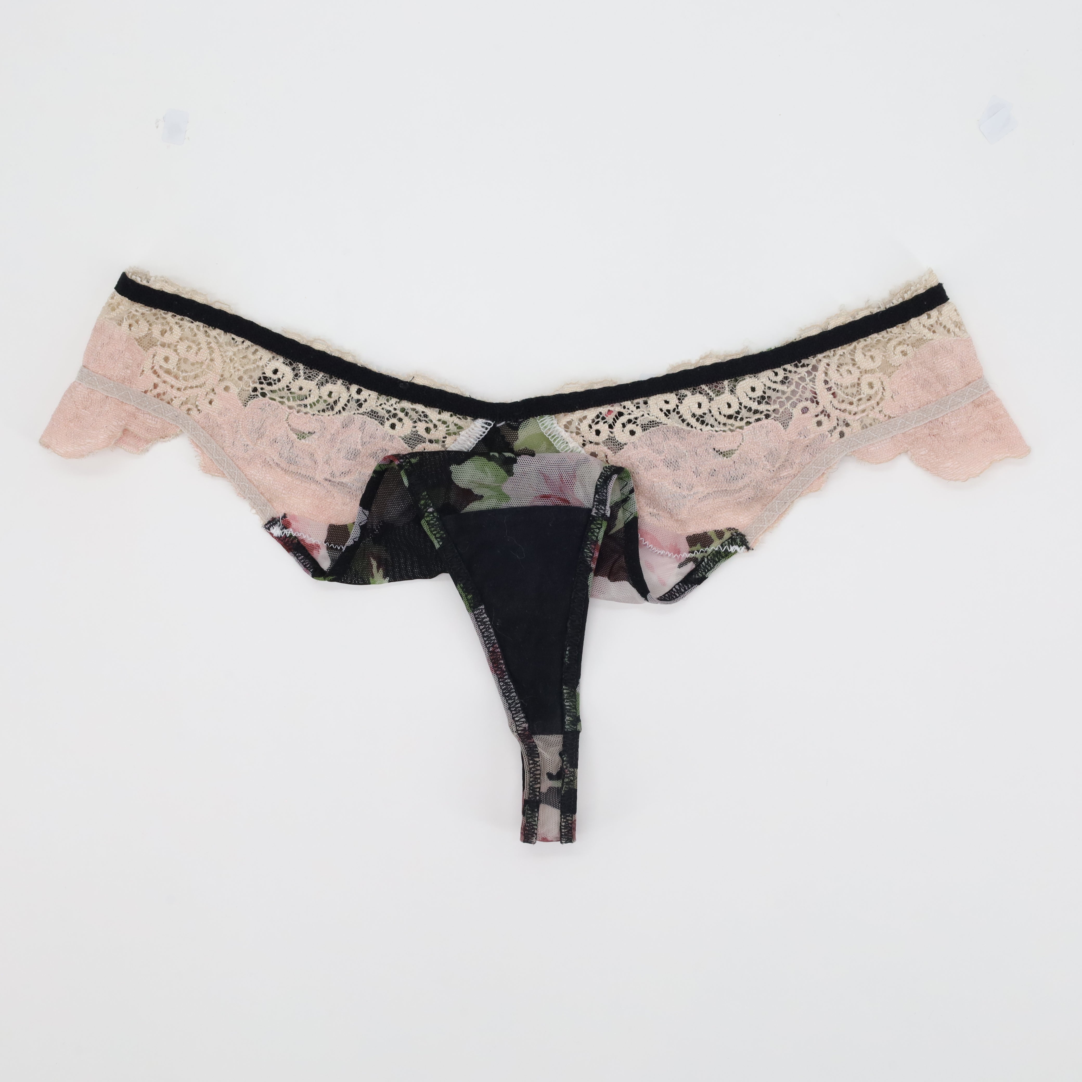 String Aubade Noir