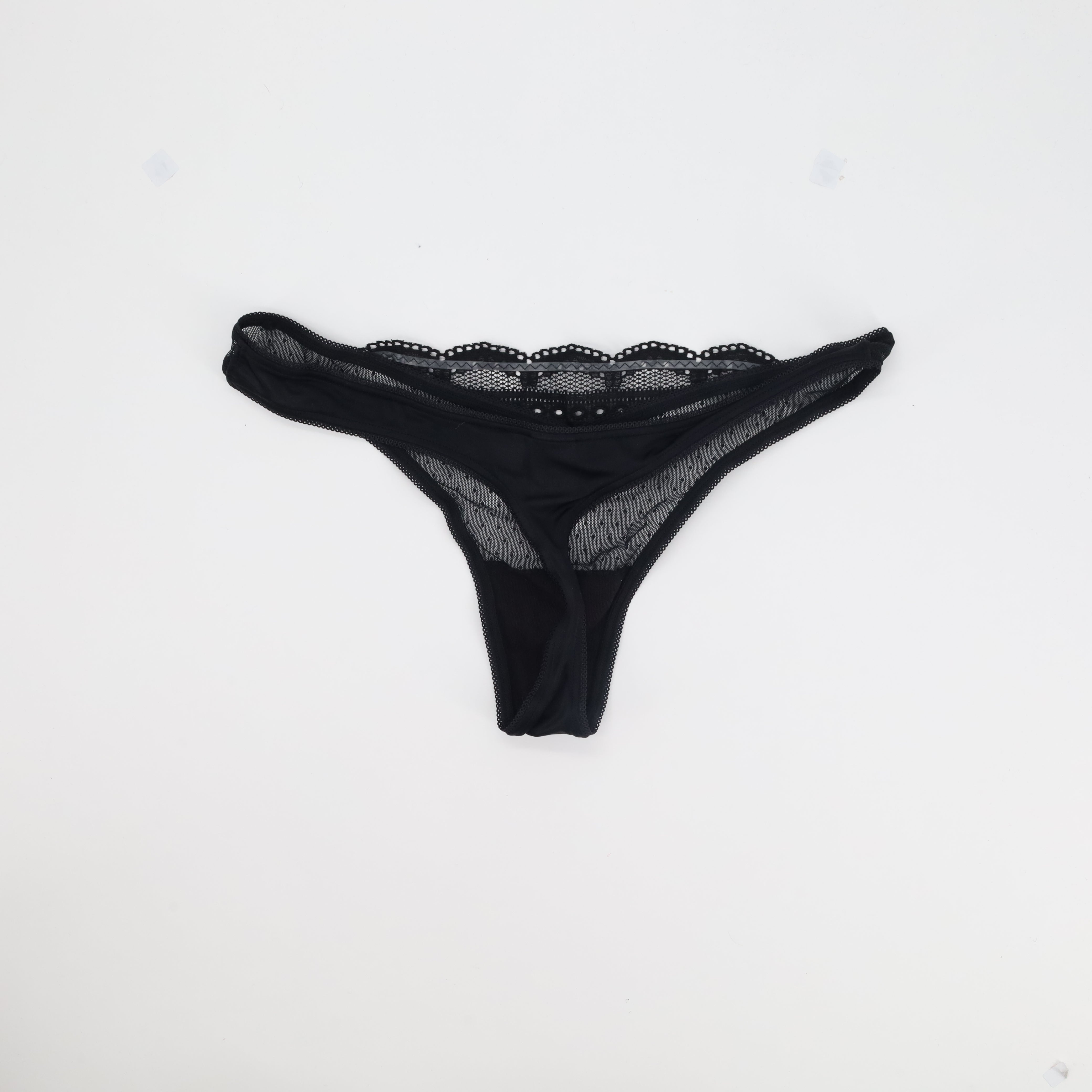 String Wolford Noir