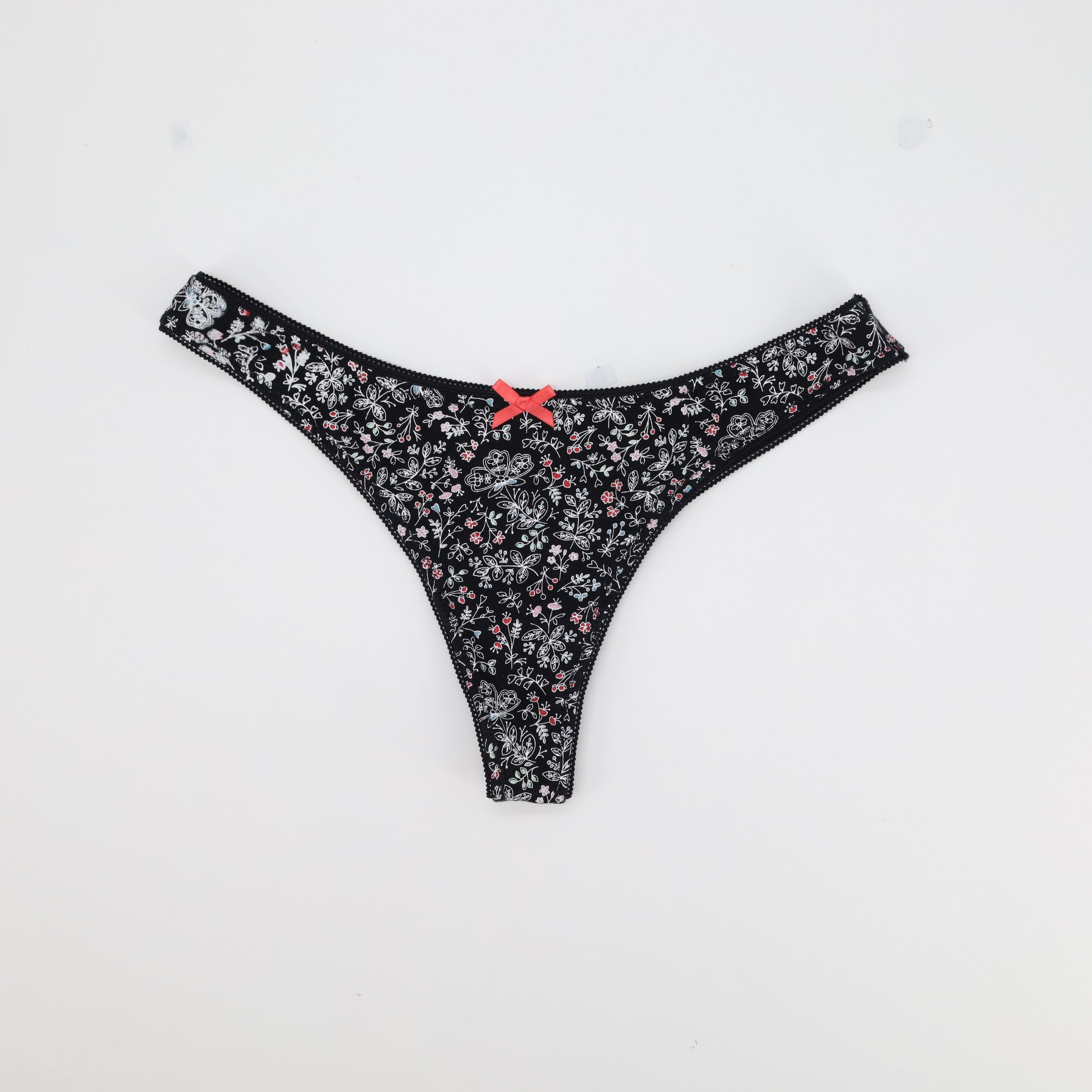 String ETAM Noir