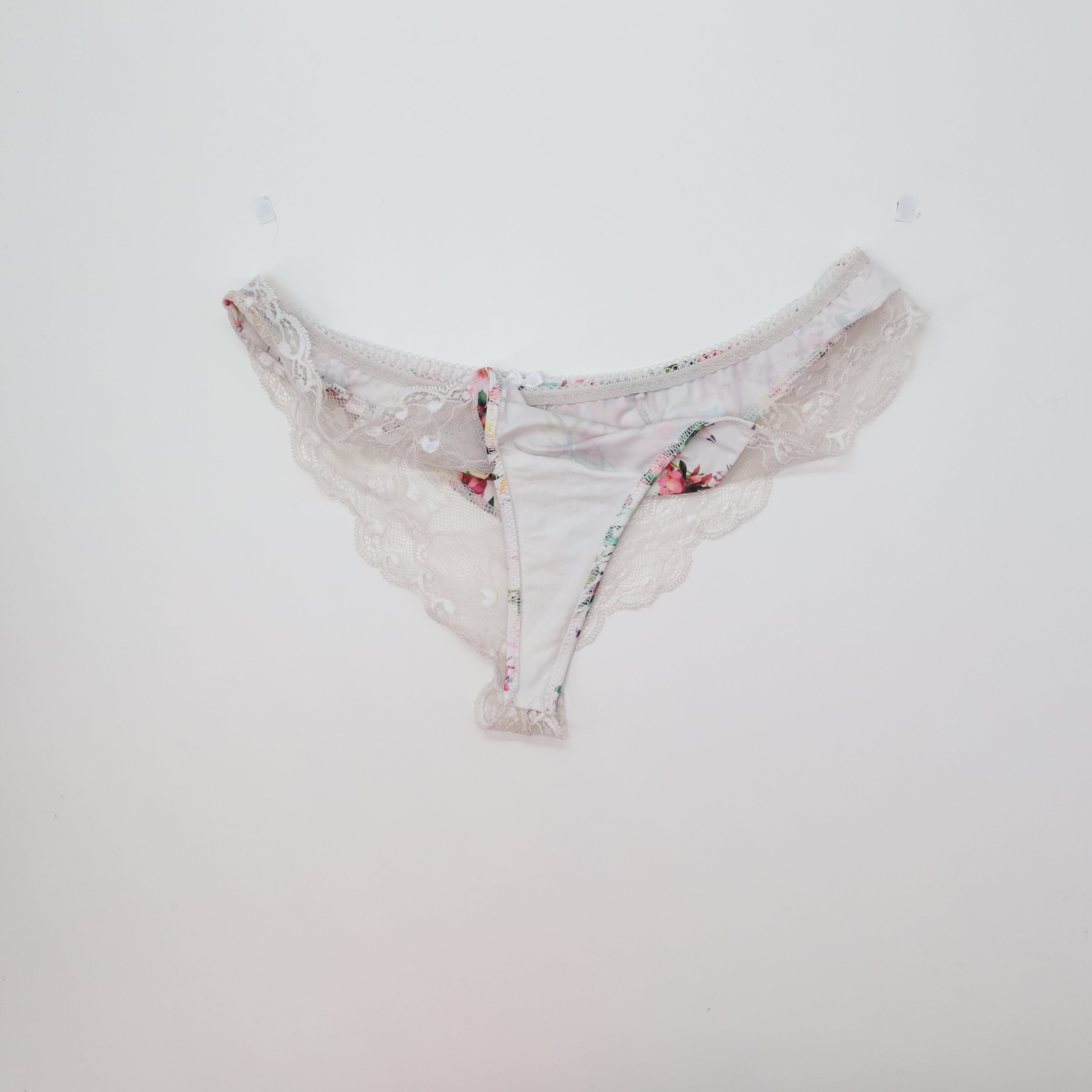Tanga Blanc