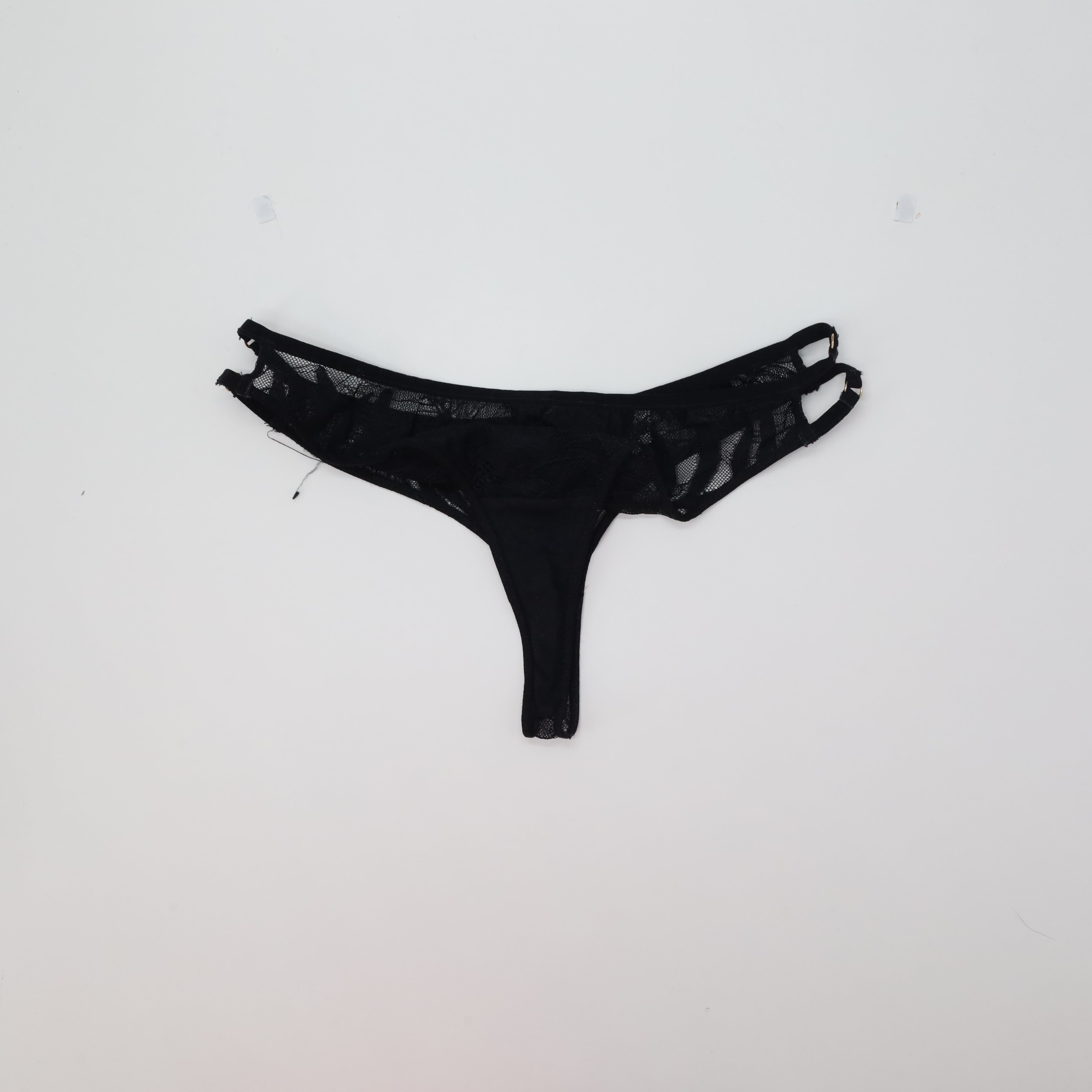 String ETAM Noir
