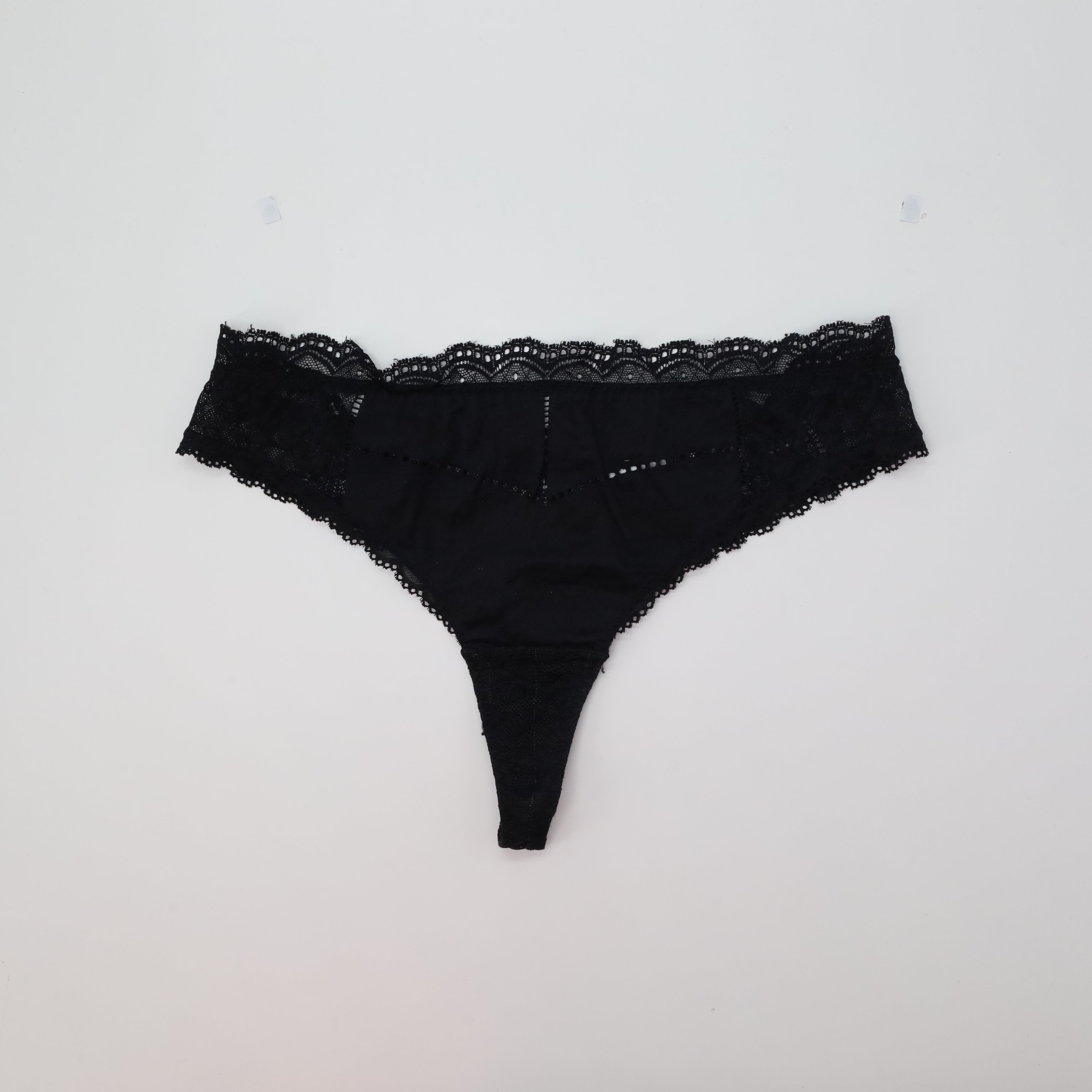 String ETAM Noir