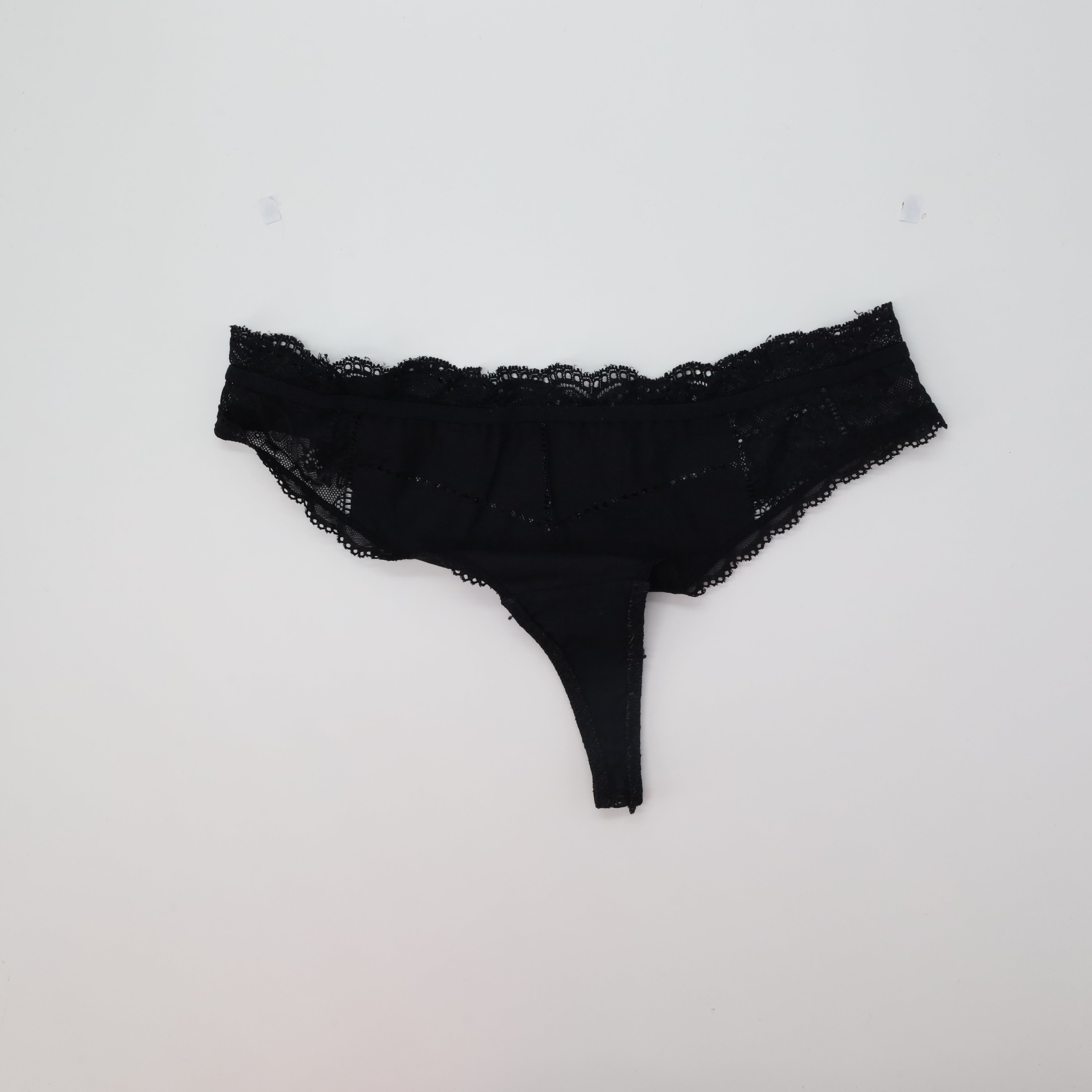 String ETAM Noir