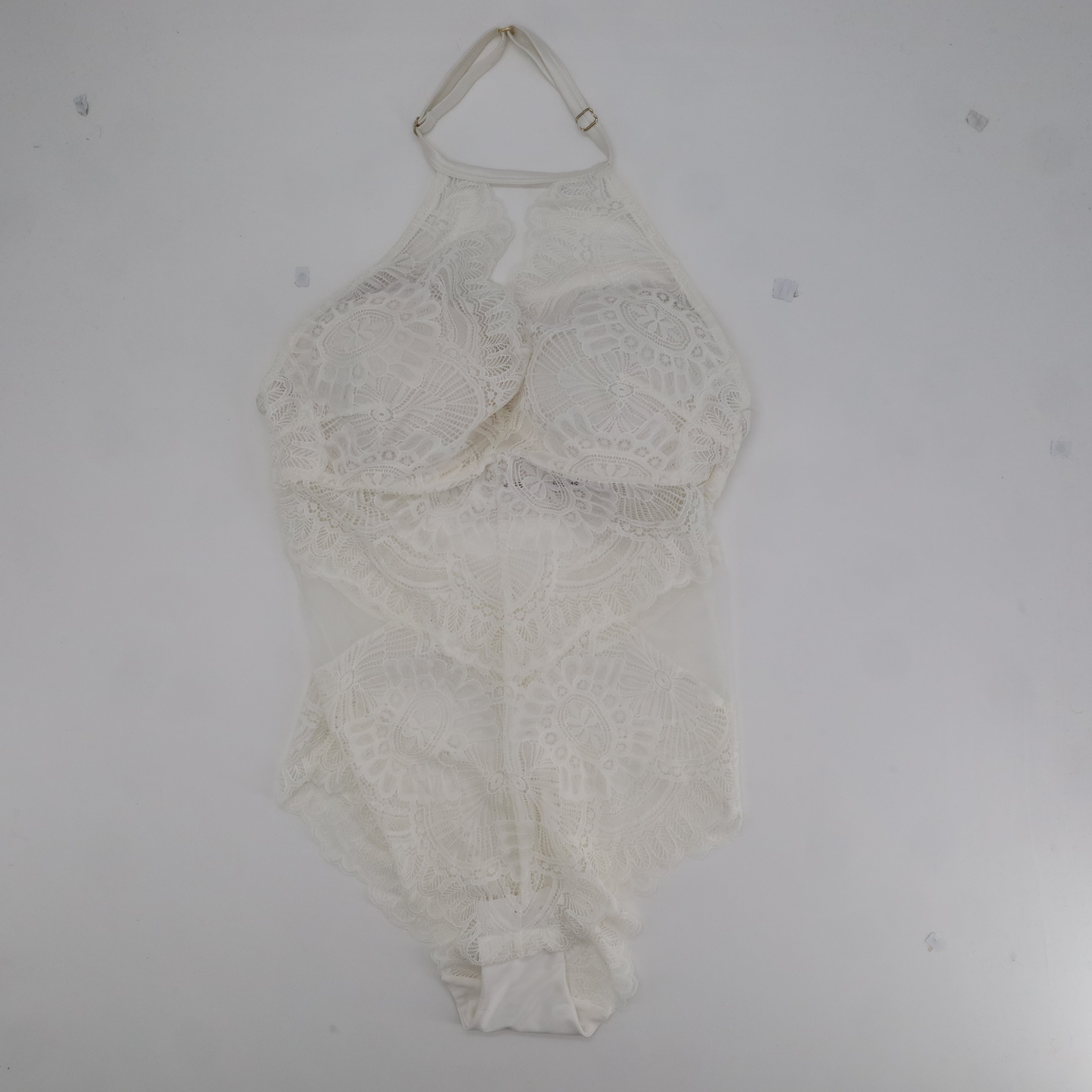 Body RougeGorge Blanc