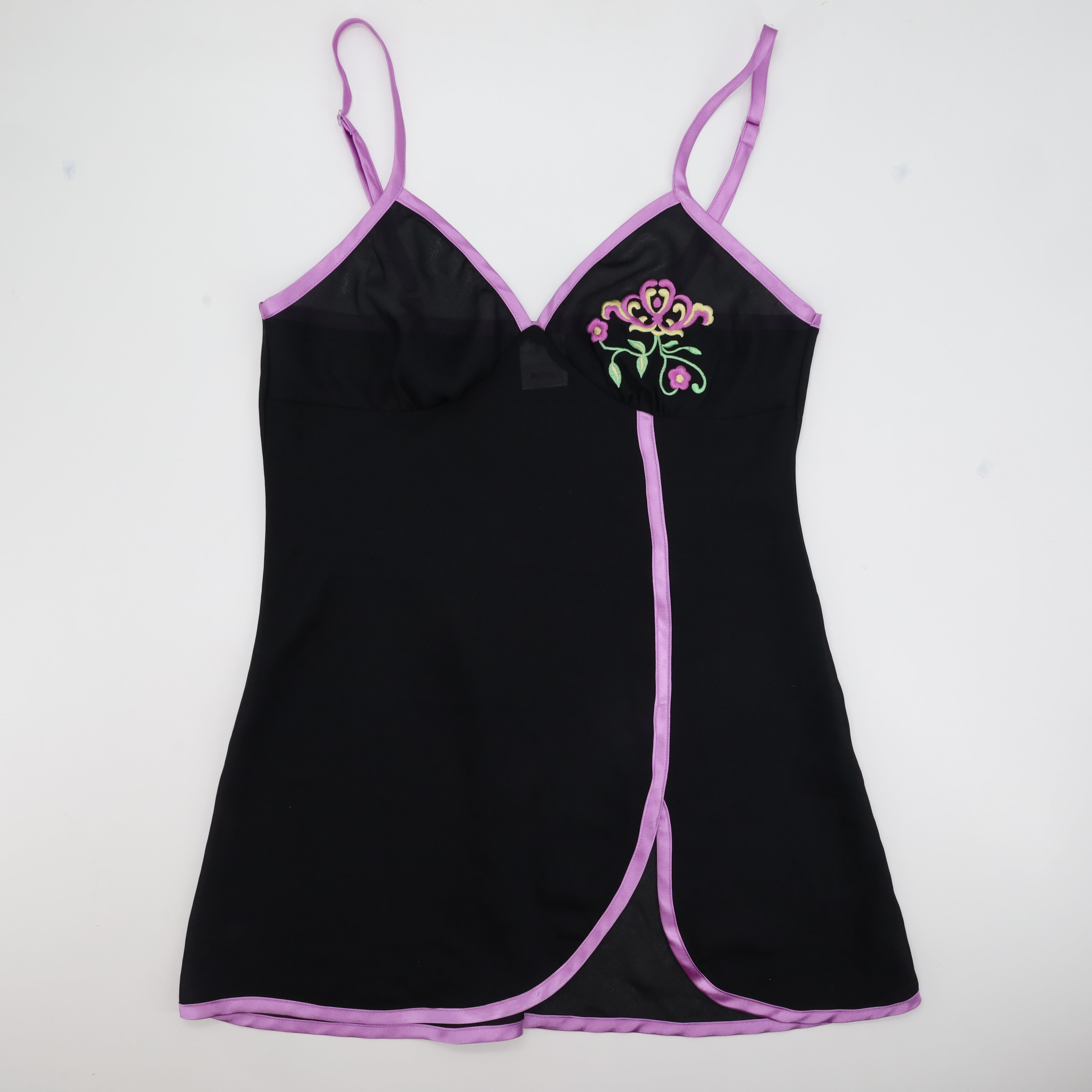 Nuisette Marque inconnue Noir