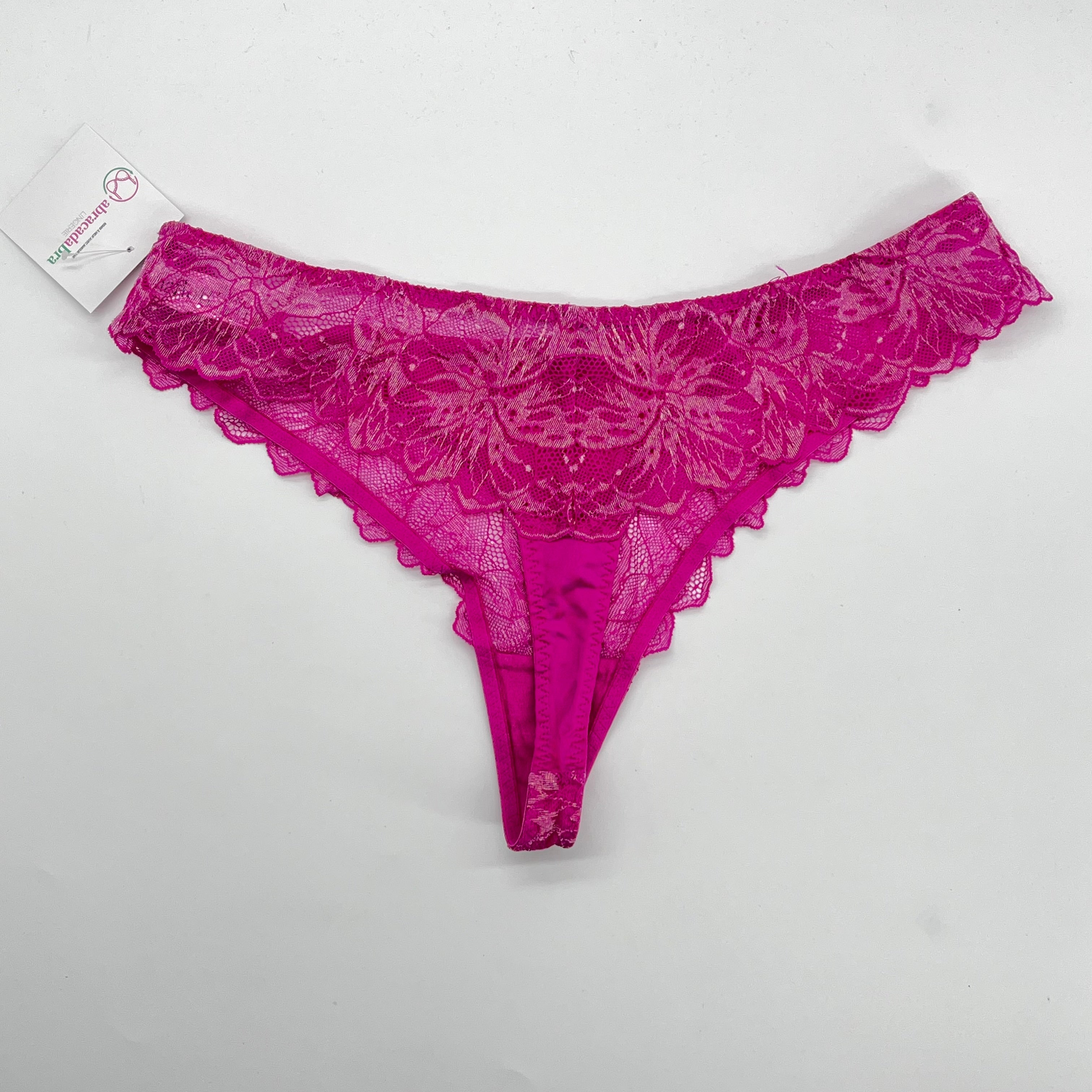 String Charlott' Rose